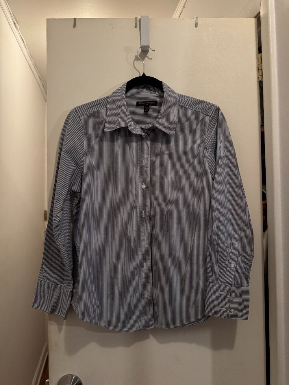 Women's Banana Republic Cotton Button-Down Shirt Size Petite S
